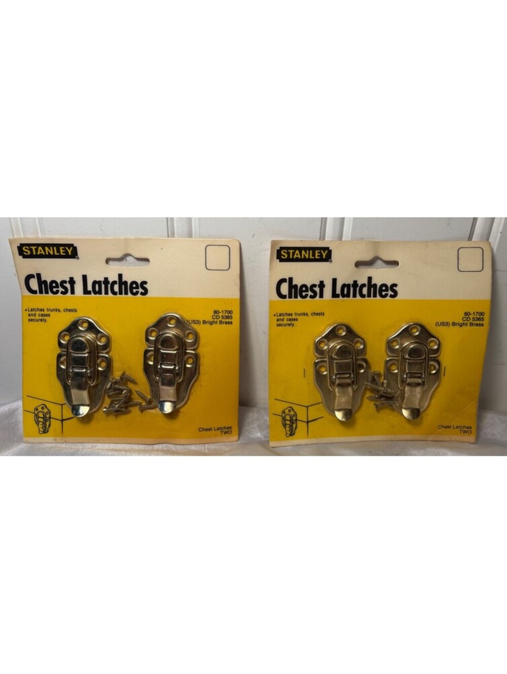 Set of 2 NEW VTG Stanley Chest Latches 80-1700 CD 5365 Bright Brass 2-Pack USA